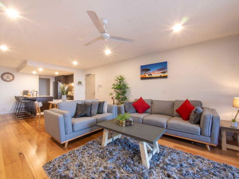 Stawealth Westside Apartments - Accommodation Daintree 2