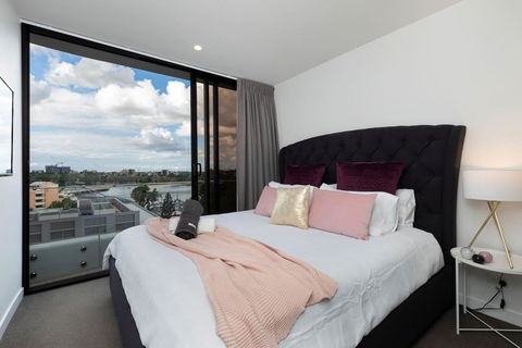 STH - River Views, Fast Internet, Long Stays - Accommodation Daintree 1