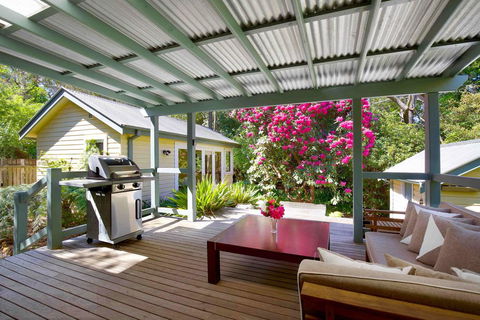 Stonewall Cottage For Two With Fireplace - Accommodation Daintree 0