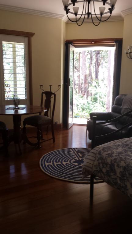 Stringybark Hills Retreat - Accommodation Daintree 3