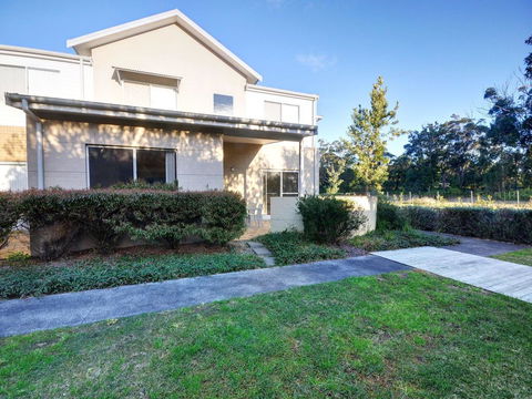 Stunning Holiday Townhouse - Accommodation Daintree 0