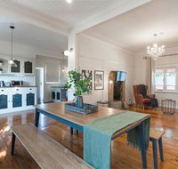 Stunning Mountain Getaway Leura- 3 BRM 1.5 Bath - Accommodation Daintree