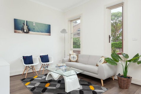 STUNNING SYDNEY HOME 11 - Accommodation Daintree 2
