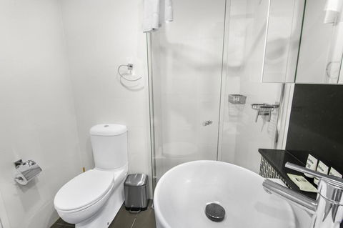 Stunning Views On The 41st Floor - Accommodation Daintree 3