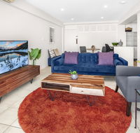 Stylish 2-Bed Apartment with Sweeping River Views - Accommodation Daintree