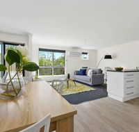 Stylish and Spacious Launceston Villa  Free Wifi - Accommodation Daintree