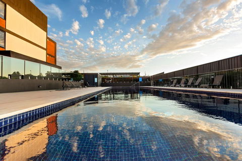 Stylish Inner City Penthouse Apartment - Accommodation Daintree 2