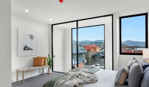 Stylish Townhouse - Accommodation Daintree 1