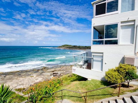 Suncrest 3 - Accommodation Daintree 1