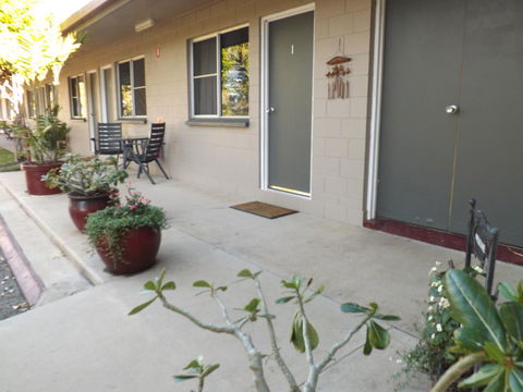 Sunbird Motel - Accommodation Daintree 0