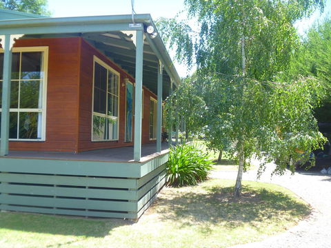 Sunburst Retreat - Accommodation Daintree 2