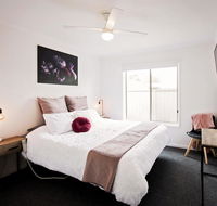 Sunny Shackell - Echuca Moama Holiday Accommodation - Accommodation Daintree