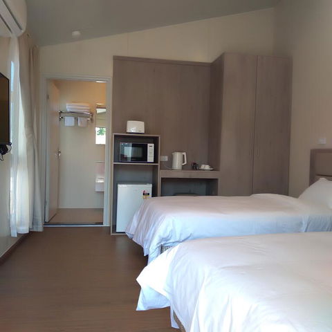 Sunshine Gardens Bourke Resort - Accommodation Daintree 3