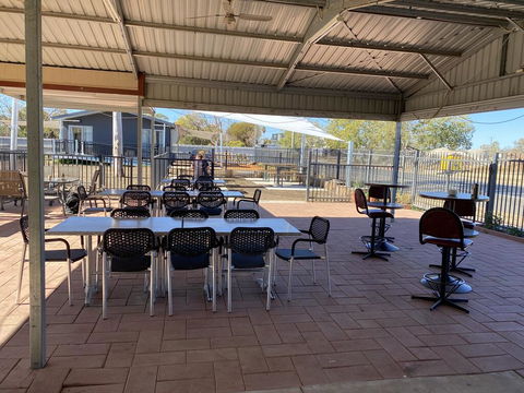 Sunshine Gardens Bourke Resort - Accommodation Daintree 2