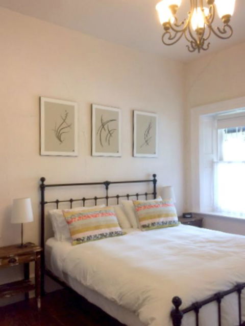 Surgeon's Cottage - Accommodation Daintree 3