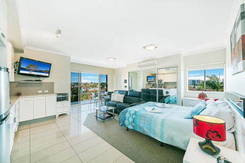 Suttons Beach Apartments - Accommodation Daintree 1