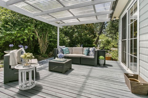 Swanbrook - Accommodation Daintree 0
