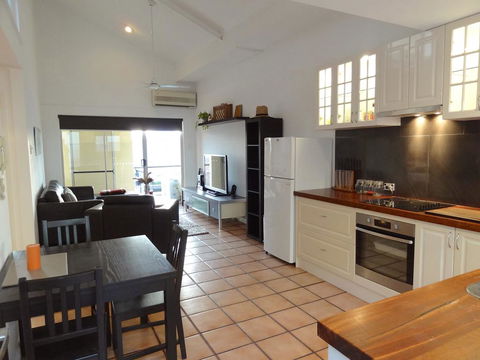 Sweet As A Biscuit! - South Fremantle - Accommodation Daintree 2