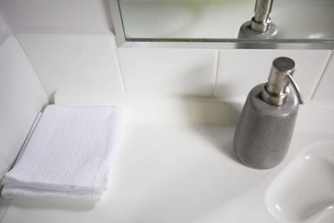 SweetHome2BR@Highton+parking - Accommodation Daintree 1
