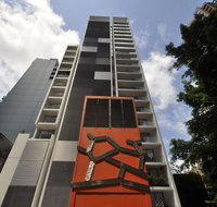 Sydney 1 Bed Modern Self Contained Apartment 402ALB - Accommodation Daintree