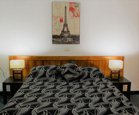 Tamworth Budget Motel - Accommodation Daintree 0