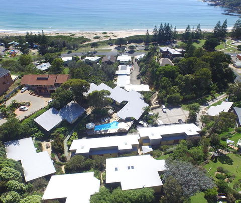 Tathra Beach House Holiday Apartments - Accommodation Daintree 0