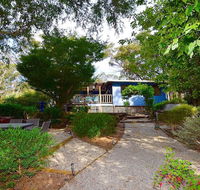 Teach Na Cairde - House of Friends - Accommodation Daintree