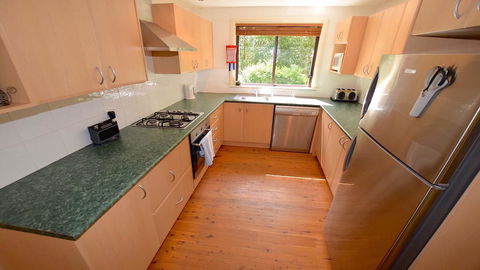 Teach Na Cairde - House Of Friends - Accommodation Daintree 3
