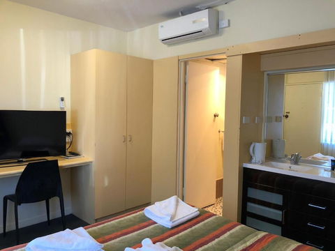 The Astor Suites - Accommodation Daintree 1