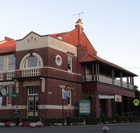 The Bank BB West Wyalong - Accommodation Daintree