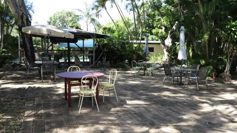 The Barracks In Arcadia - Accommodation Daintree 2