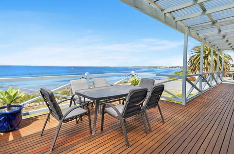 The Beach House - Point Turton - Accommodation Daintree 1
