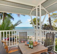 The Beach Shack 3BR Waterfront Resort Own WIFI - Accommodation Daintree