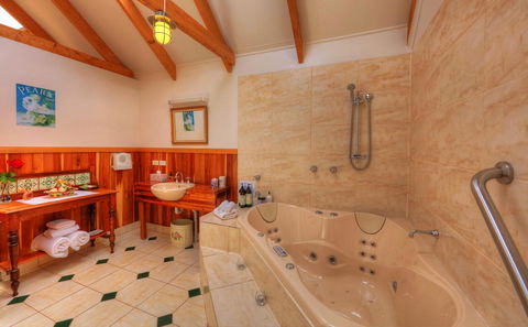 Ellie\'s Cottages - Accommodation Daintree 14