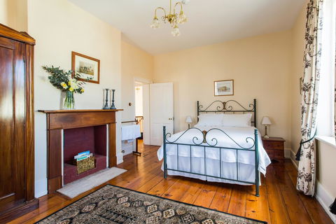 Grand Old Duke - Accommodation Daintree 12
