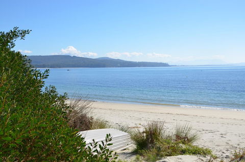 Yolla Beach House - Accommodation Daintree 8
