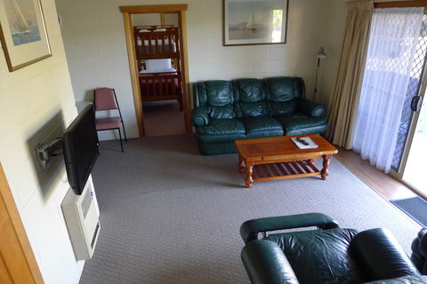 Willaway Motel Apartments - Accommodation Daintree 5