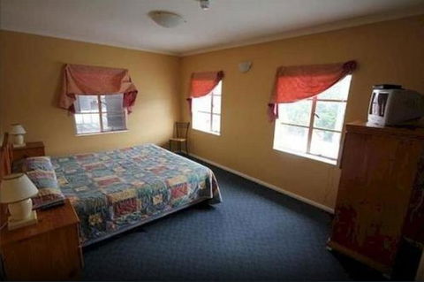 Beltana Hotel - Accommodation Daintree 3