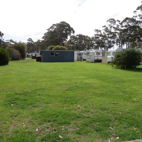 Captain Cook Holiday Park - Accommodation Daintree 3