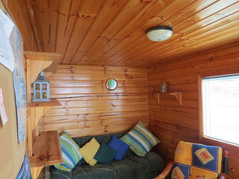 Captain Cook Holiday Park - Accommodation Daintree 1