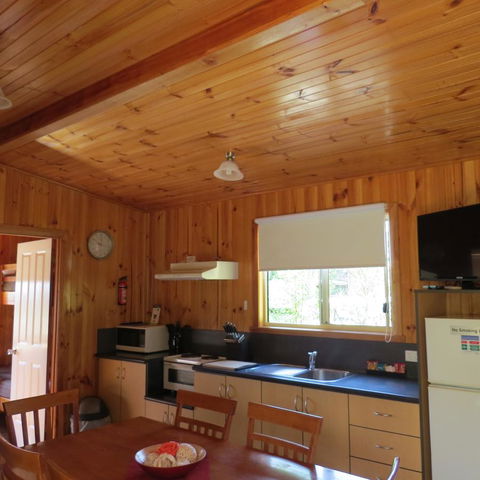Captain Cook Holiday Park - Accommodation Daintree 34