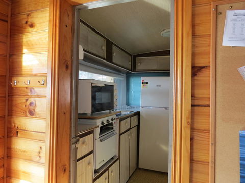 Captain Cook Holiday Park - Accommodation Daintree 29