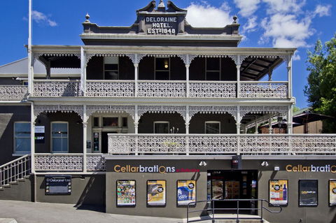 Deloraine Hotel - Accommodation Daintree 31