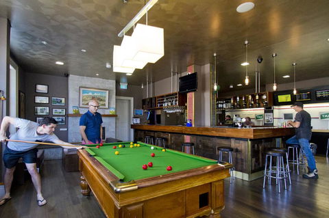 Deloraine Hotel - Accommodation Daintree 11