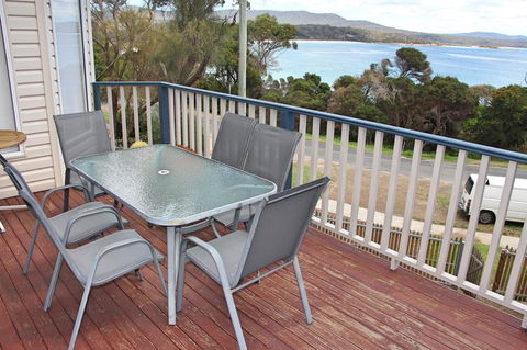 Front Row Beachfront - Accommodation Daintree 2