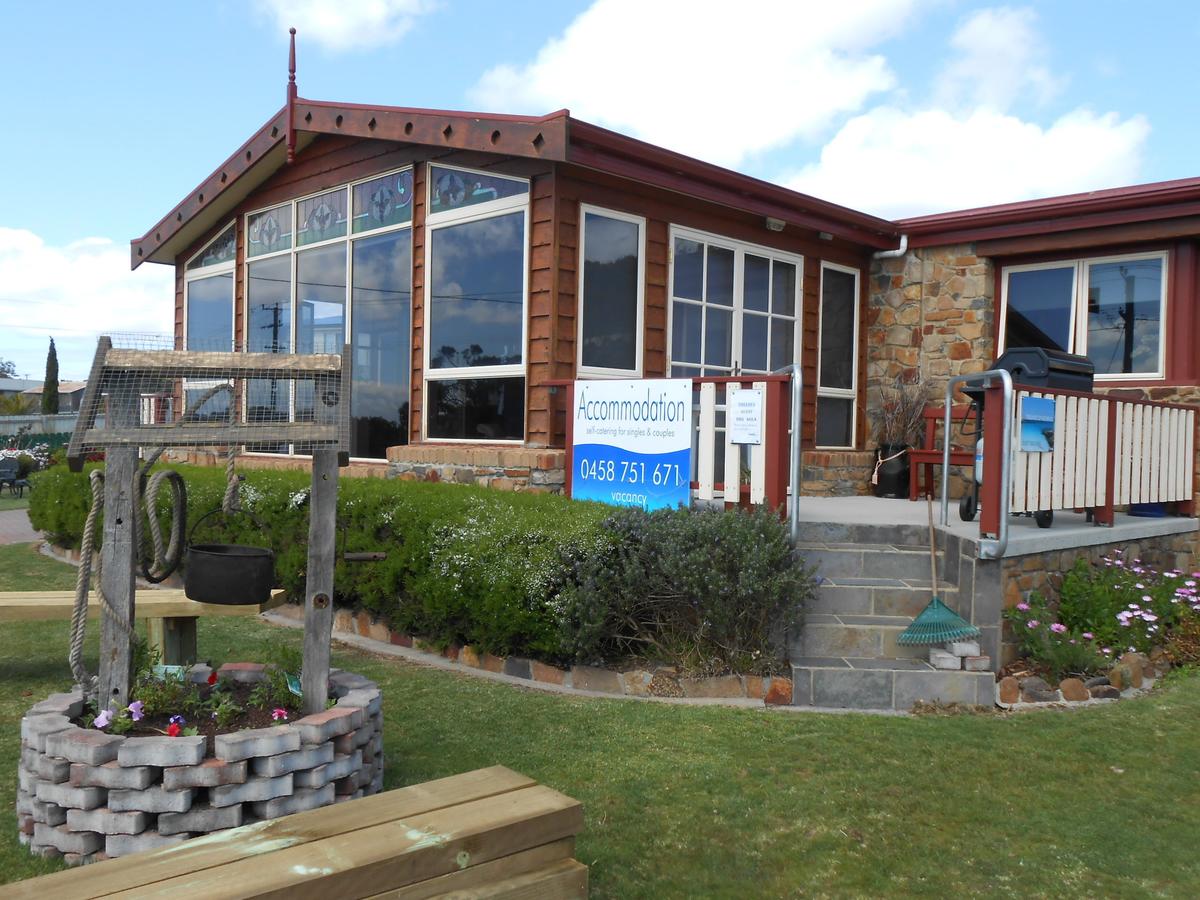 Bicheno TAS Accommodation Daintree