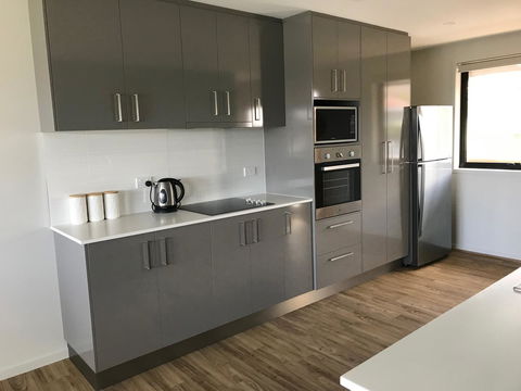 Self Contained Beach View Apartment - Accommodation Daintree 7