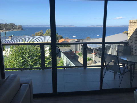 Self Contained Beach View Apartment - Accommodation Daintree 1