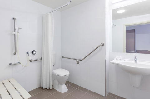 Travelodge Hotel Hobart Airport - Accommodation Daintree 5