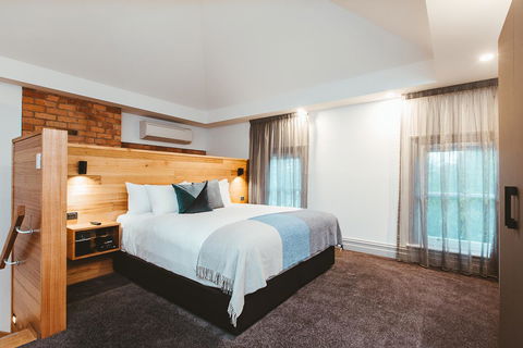 Maylands Lodge - Accommodation Daintree 2